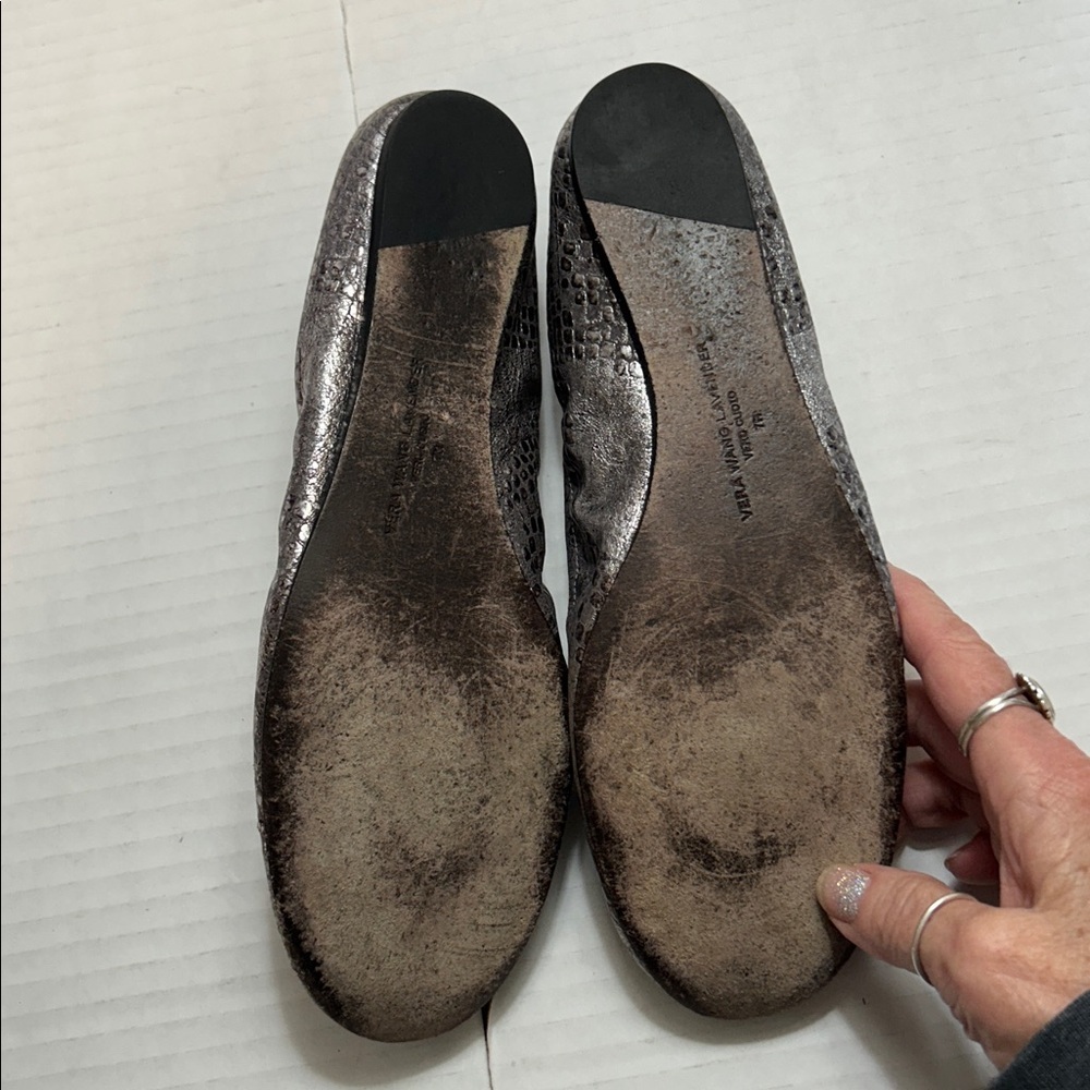 Vera Wang Lavender Metallic Silver Python Baller … - image 7